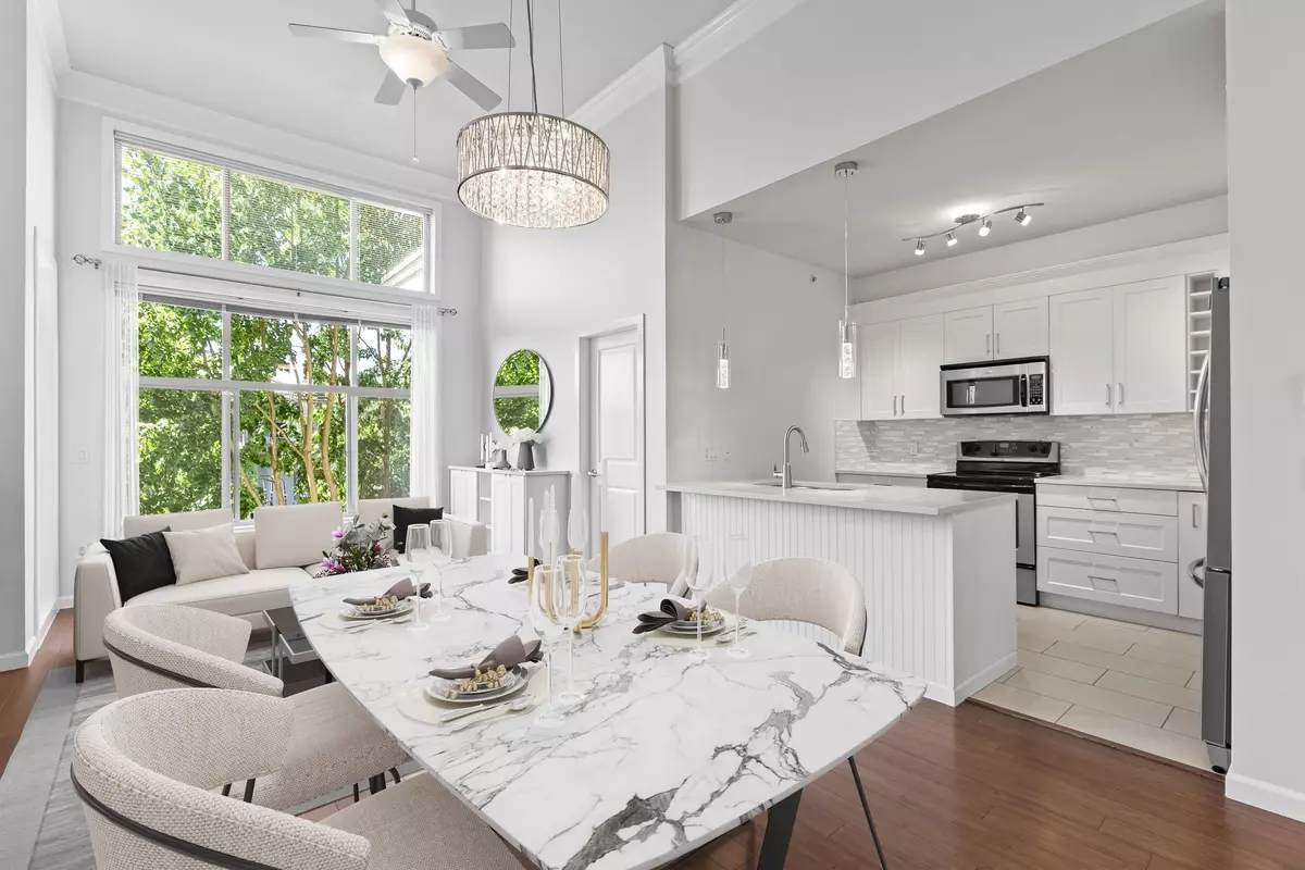 Port Coquitlam, BC V3C 0B3,2477 Kelly AVE #403