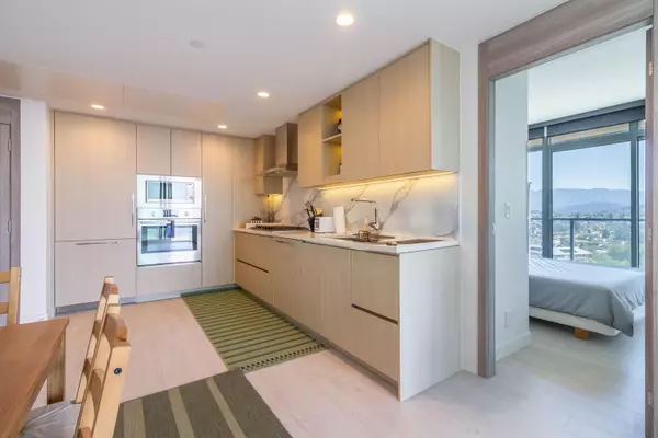 Burnaby, BC V5C 0N2,4890 Lougheed HWY #2909