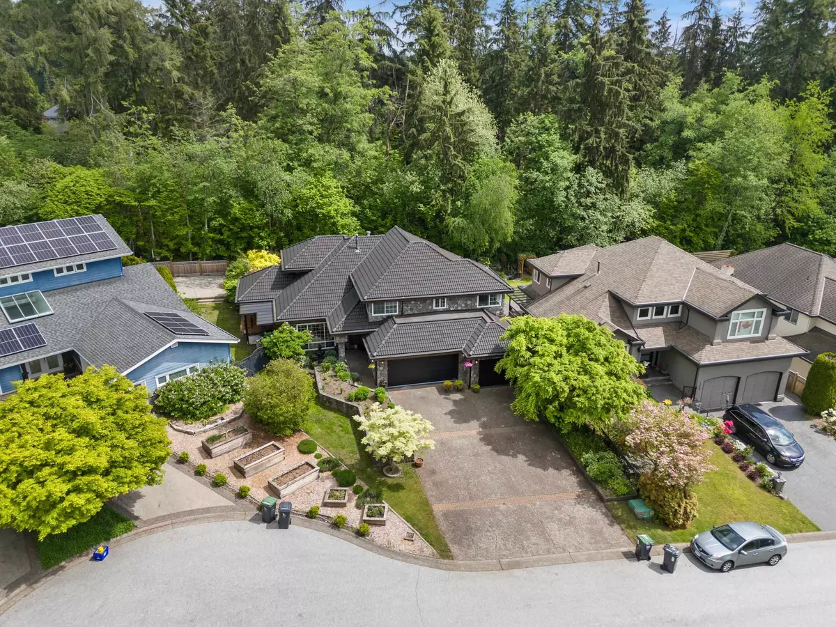 North Vancouver, BC V7H 2Y6,1766 Emerson CT