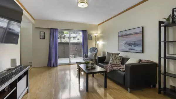 Surrey, BC V3T 1X6,14111 104 AVE #37