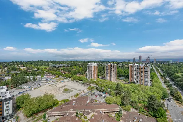 Vancouver, BC V6P 0J8,7433 Cambie ST #2302