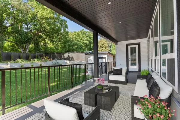 Abbotsford, BC V3G 2E2,35275 Delair RD