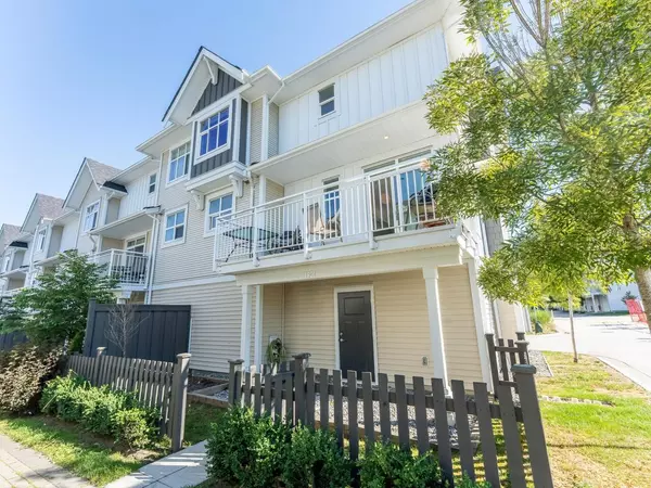 Maple Ridge, BC V2X 4K9,11295 Pazarena PL #1501