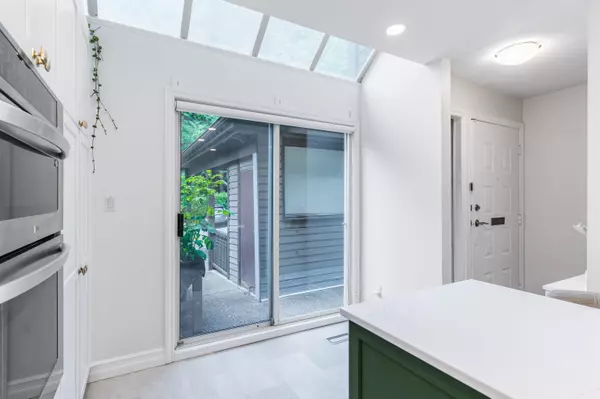 Burnaby, BC V5A 4G9,8224 Forest Grove DR