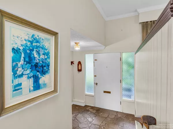 Delta, BC V4M 1V6,5450 8b AVE