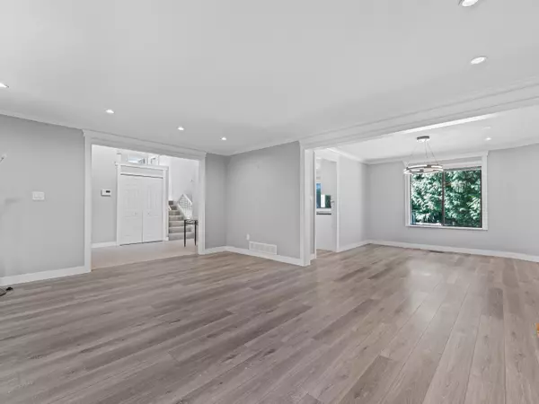 West Vancouver, BC V7S 1N8,755 Westcot RD