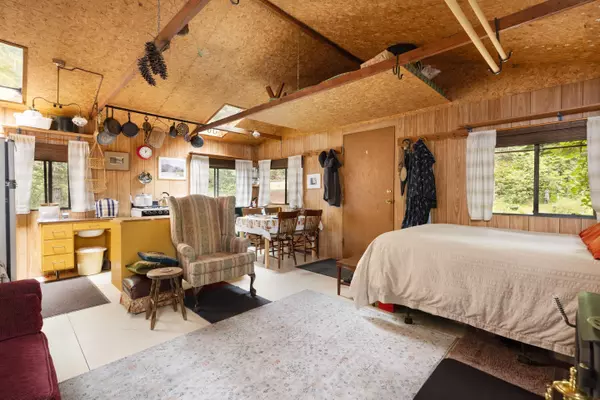 Pemberton, BC V0N 2L1,9540 Pemberton Portage RD