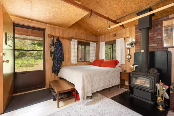 Pemberton, BC V0N 2L1,9540 Pemberton Portage RD