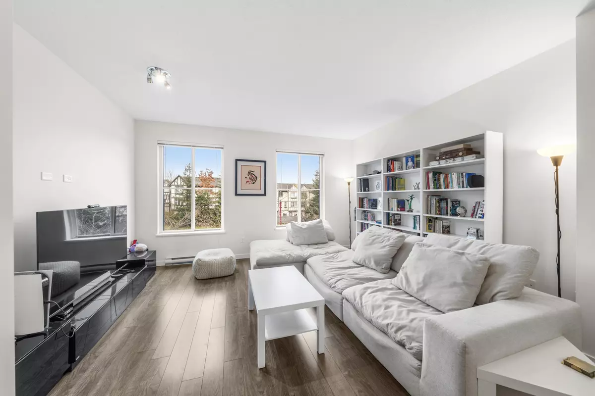 Delta, BC V4C 0C7,10735 84 AVE #56