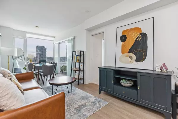 Vancouver, BC V6Z 0E3,1283 Howe ST #3005