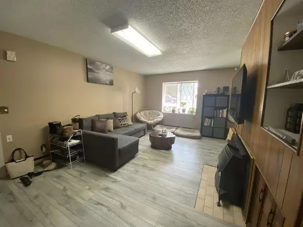 Abbotsford, BC V2T 4C8,32525 George Ferguson WAY