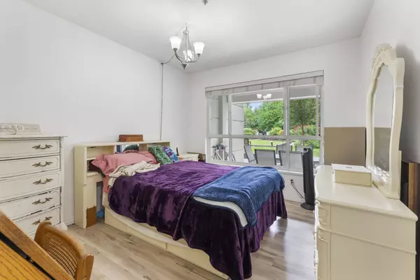 Coquitlam, BC V3B 7W8,3098 Guildford WAY #121