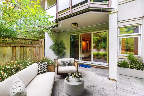 Burnaby, BC V5C 5Z2,4373 Halifax ST #207