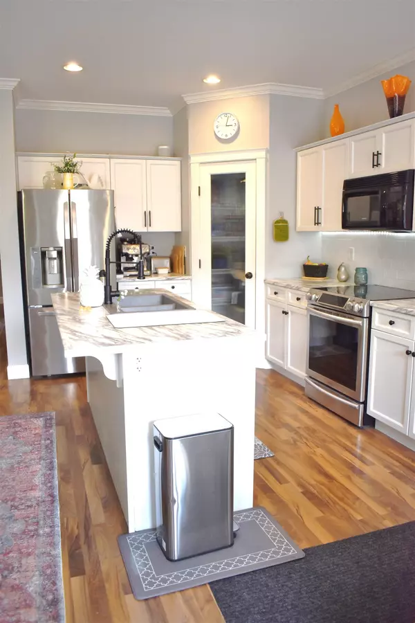 Chilliwack, BC V2R 0H6,45796 Safflower CRES