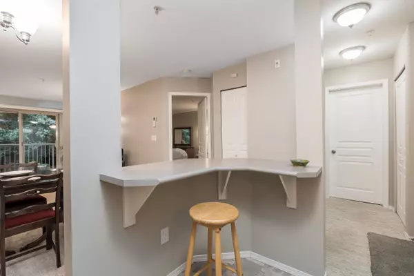 Abbotsford, BC V2S 8E1,33478 Roberts AVE #215