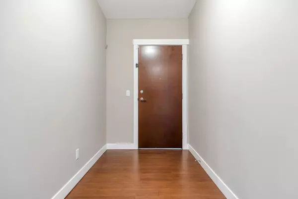 Surrey, BC V3T 0E1,14333 104 AVE #320