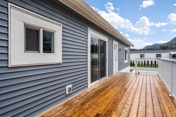 Hope, BC V0X 1L1,65367 Kawkawa Lake RD #56