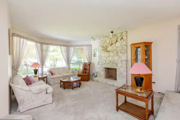 Surrey, BC V4A 8N1,965 164a St. ST