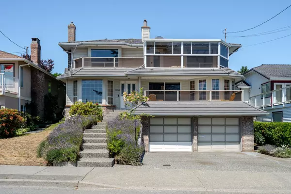 White Rock, BC V4B 1Y9,15545 Buena Vista AVE