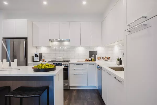 Abbotsford, BC V2T 0L3,32174 George Ferguson WAY #515