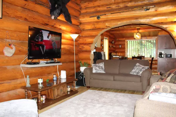 Agassiz, BC V0M 1A1,20649 Edelweiss DR #1