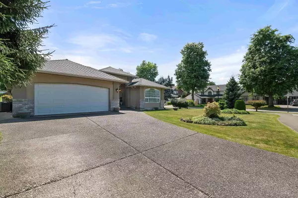 Rosedale, BC V0X 1X1,10383 Royalwood BLVD
