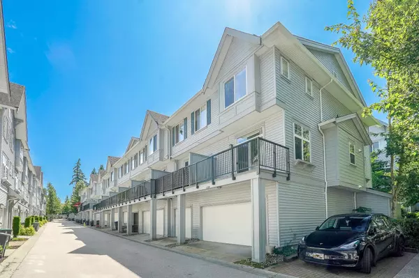 Surrey, BC V3X 0H2,5858 142 ST #50