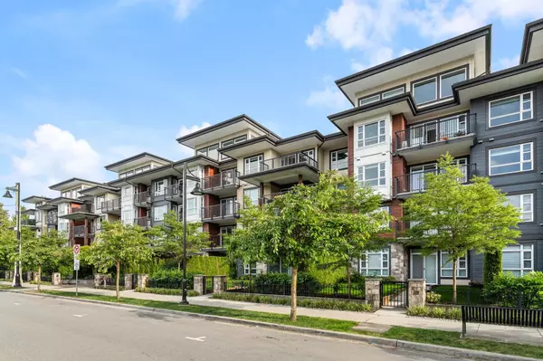 22562 121 AVE #208,  Maple Ridge,  BC V2X 3Y8