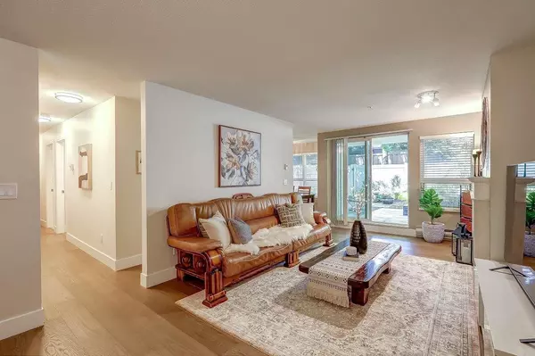 Surrey, BC V3R 0W2,9688 148 ST #113