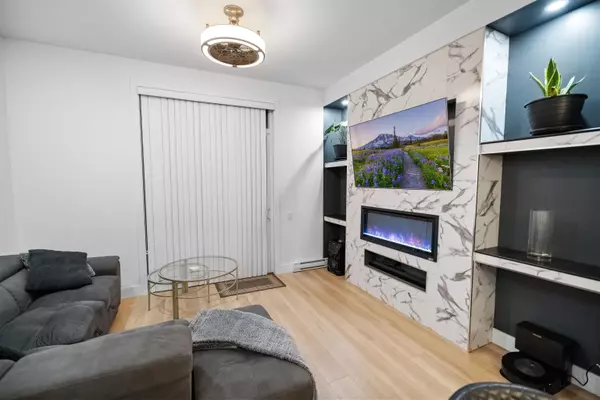 Abbotsford, BC V2T 0J1,2838 Livingstone AVE #57