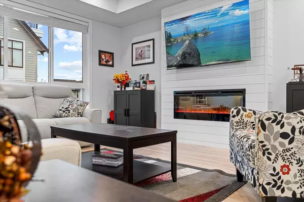 Chilliwack, BC V2R 6E4,46211 Promontory RD #216