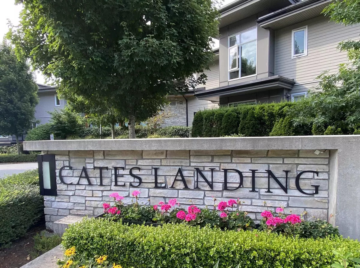 North Vancouver, BC V7G 0A6,3825 Cates Landing WAY #407