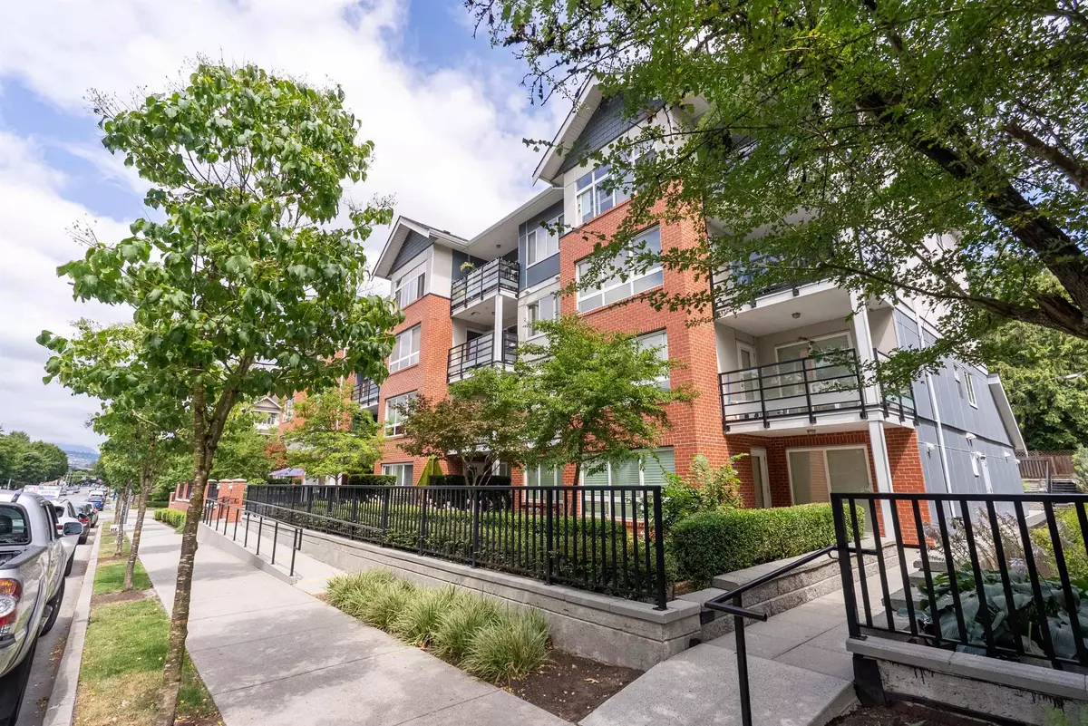 Port Coquitlam, BC V3C 3C8,2268 Shaughnessy ST #308