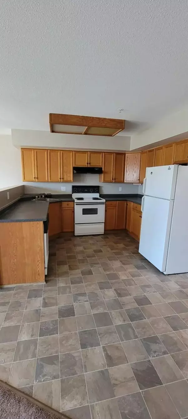 Langley, BC V4W 3P8,27262 Fraser HWY #202