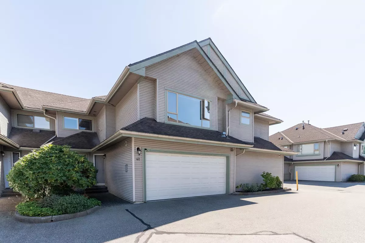 Port Coquitlam, BC V3B 7W5,1255 Riverside DR #42