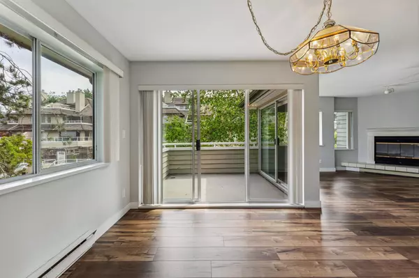 Burnaby, BC V5G 4R4,3969 Creekside PL