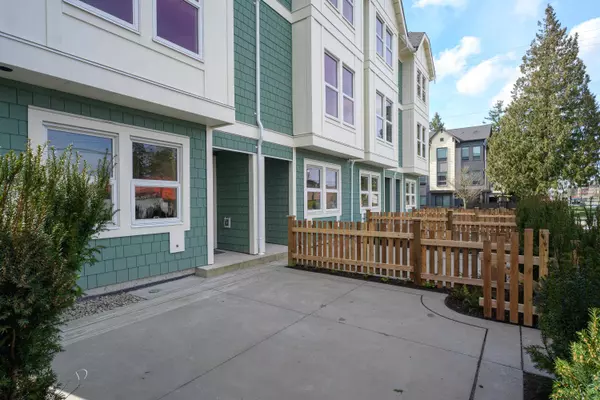 Delta, BC V4K 3P1,4788 54a ST #2