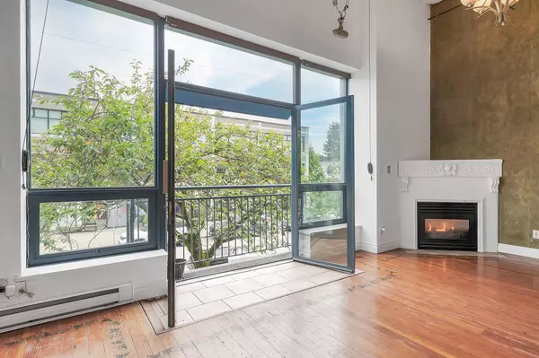 Vancouver, BC V5L 5E4,2001 Wall ST #215