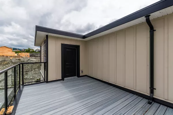 Chilliwack, BC V2R 6G4,46065 Crestview DR