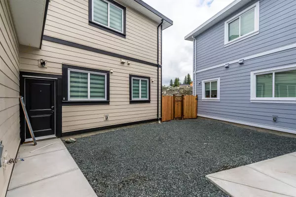 Chilliwack, BC V2R 6G4,46065 Crestview DR