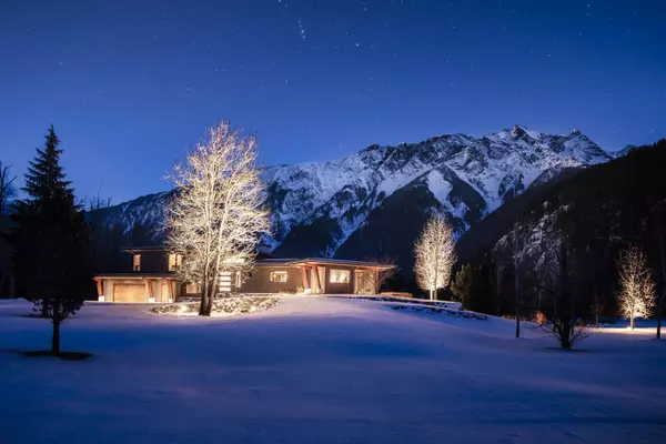 1500 Sea To Sky HWY, Pemberton, BC V0N 2L0