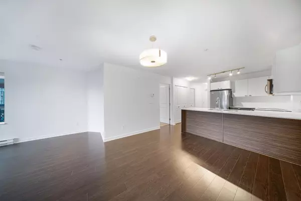 Langley, BC V3A 0C9,21009 56 AVE #310