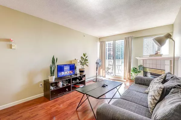 Surrey, BC V3T 5S7,9830 Whalley BLVD #1207