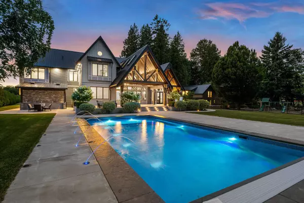 Sardis - Greendale, BC V2R 4P8,5474 Lickman RD