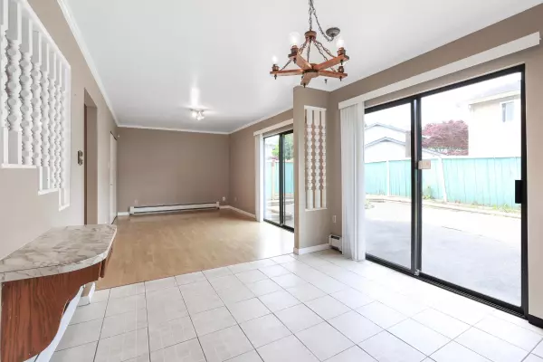 Richmond, BC V7E 1H7,9811 Gilbert CRES