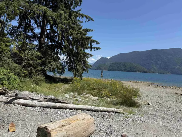 Gibsons, BC V0N 2S0,425 Dunham RD