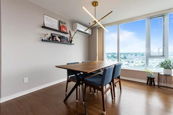 Burnaby, BC V5C 0E9,2133 Douglas RD #1808