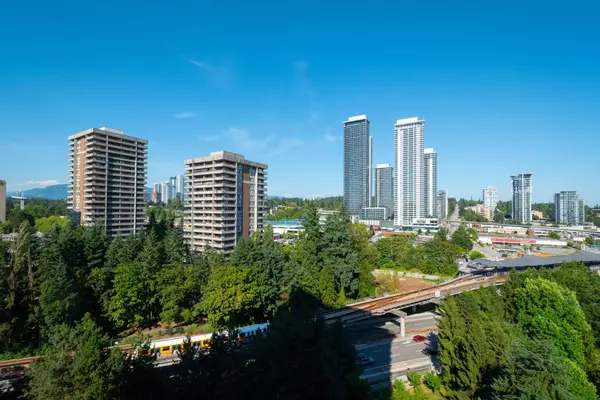 Burnaby, BC V3N 4S5,3970 Carrigan CT #1402