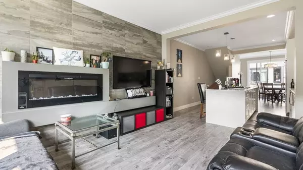 Surrey, BC V3S 6X6,16488 64 AVE #104