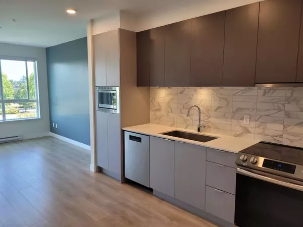 1792 Starling DR #203, Tsawwassen, BC V4M 0E4